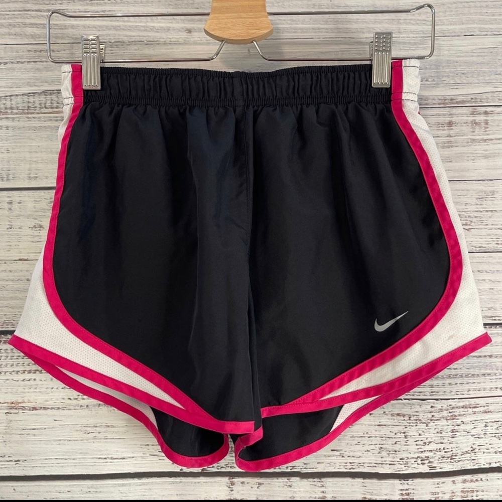 NIKE Black & Pink Dri Fit Tempo Shorts Size Medium